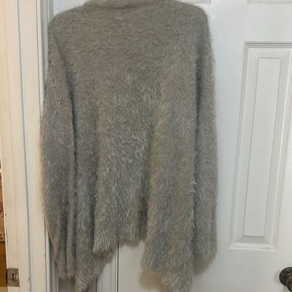 Cato Fuzzy Gray Sweater - Picture 3 of 4